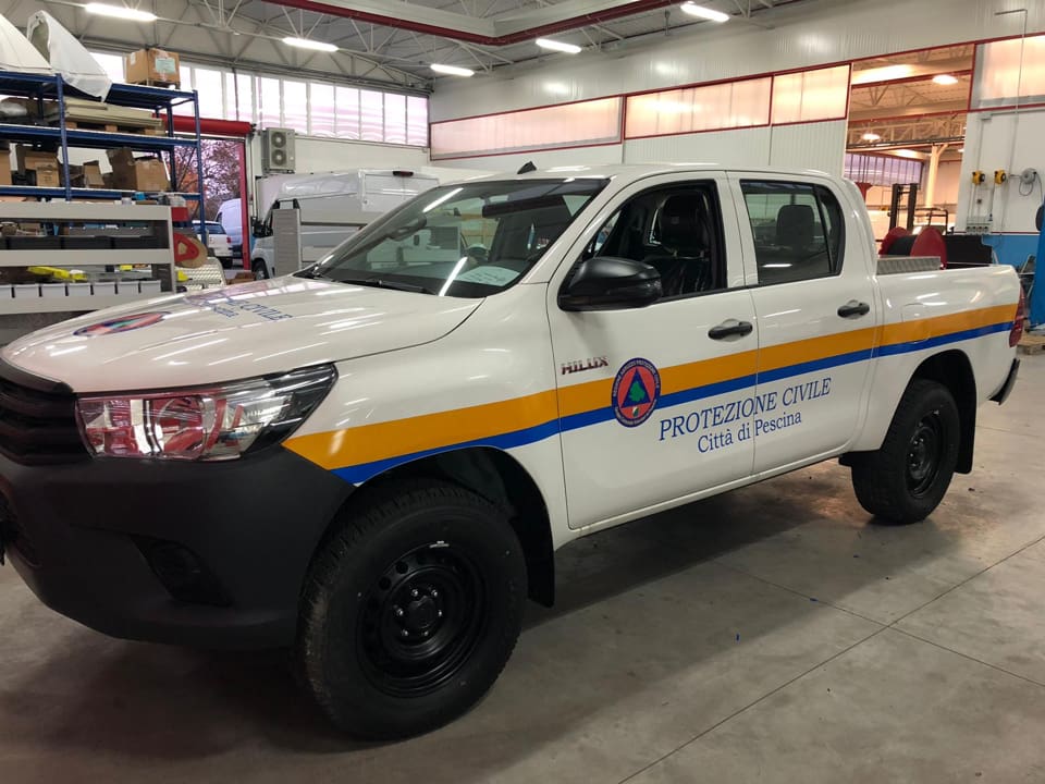 Il comune di Pescina acquista un nuovo mezzo per il servizio di protezione civile dotato di un modulo antincendio boschivo