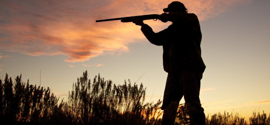 WWF "Basta regali ai cacciatori. No a preapertura e prolungamenti dei periodi di caccia"