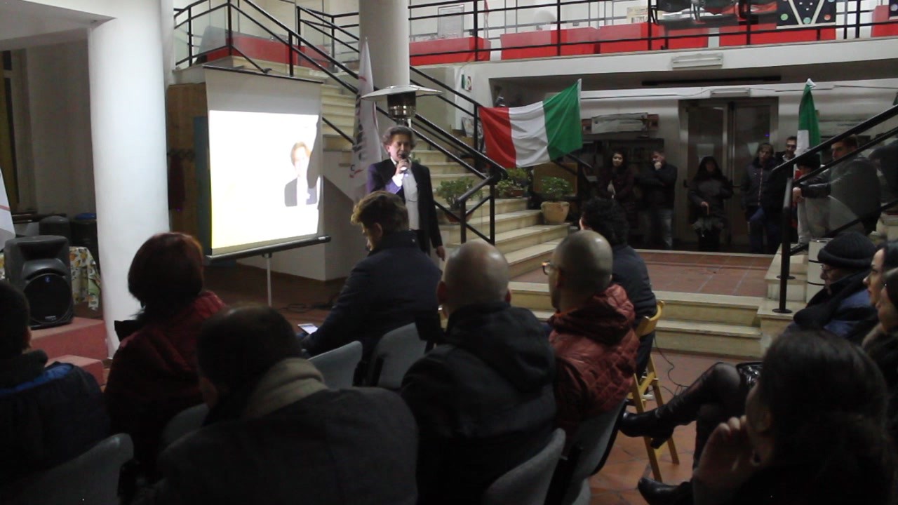 Gli Amici del M5S Balsorano presentano il candidato sindaco: è il maestro Davide Radicioli