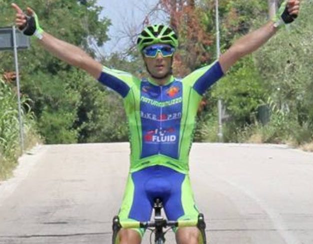 L'atleta celanese Antonello Tirabassi vince il terzo "Trofeo centro fai da te" a Francavilla