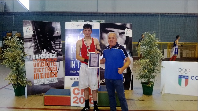 Boxe: medaglia d'oro per Antonio Scatena ai Campionati Italiani Universitari