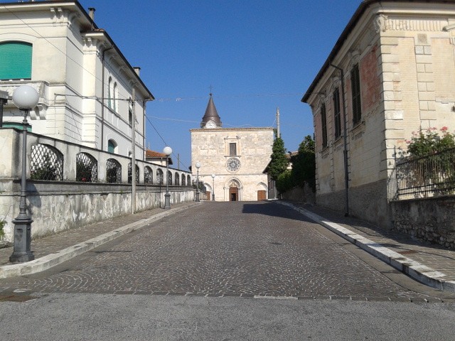 Il centro storico di Magliano nella Granfondo Mtb-Memorial Tiziano Masci