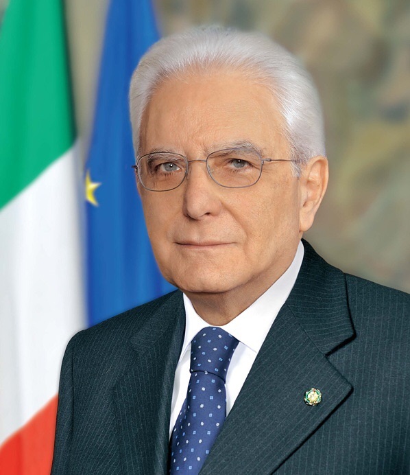Il presidente Mattarella all'Aquila per visitare la camera ardente delle vittime dello schianto a Lucoli