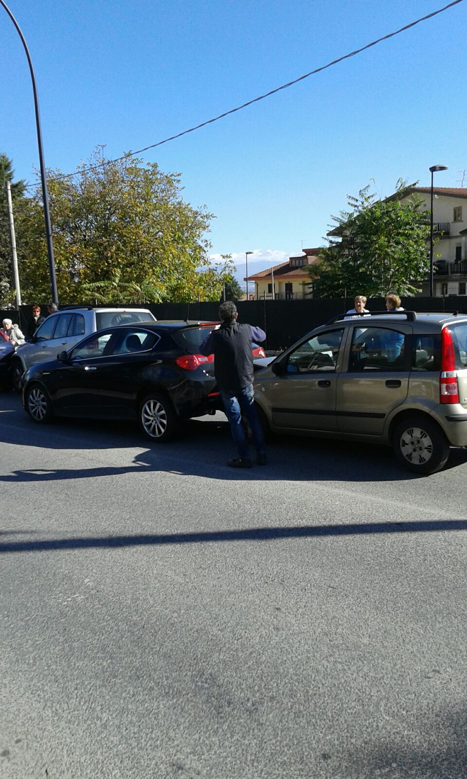 Maxi tamponamento ad Avezzano: coinvolte tre auto