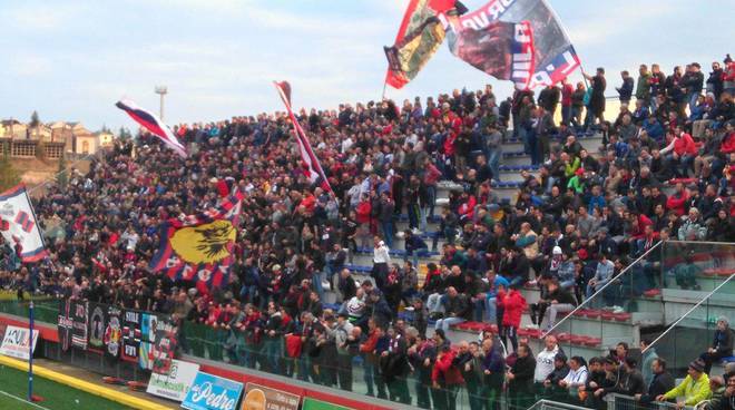 Raggiunti dal Daspo i tifosi de L’Aquila Calcio arrestati il 23 ottobre scorso