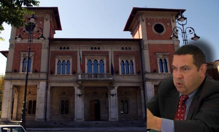 Staff del sindaco Di Pangrazio, Carducci lascia