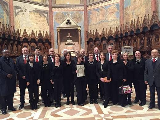 Il Coro di Antrosano ad Assisi