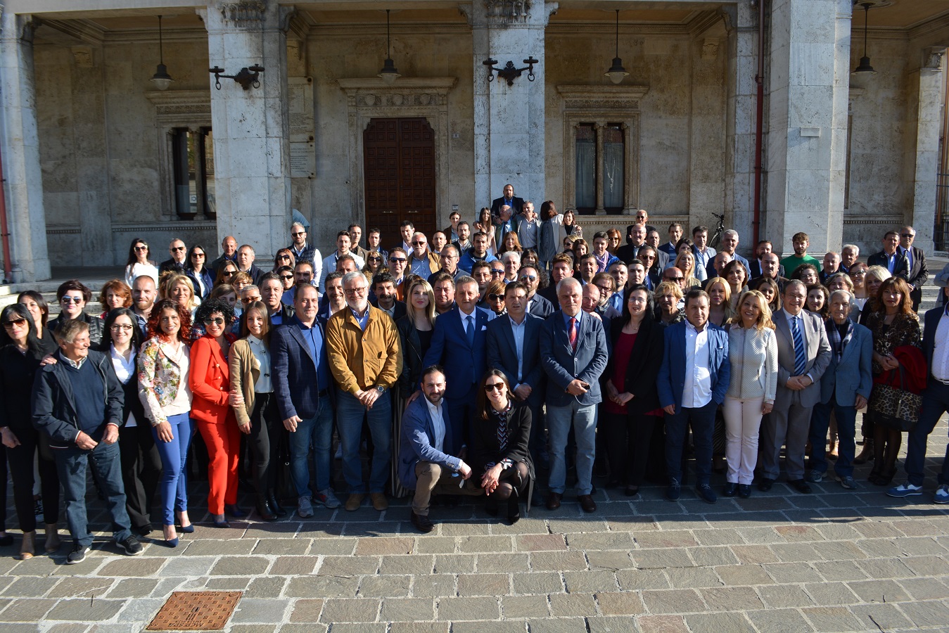 Foto a sorpresa con i candidati per il sindaco Giovanni Di Pangrazio