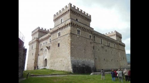 “Castellaria, i teatri dei marsi al Castello di Celano”