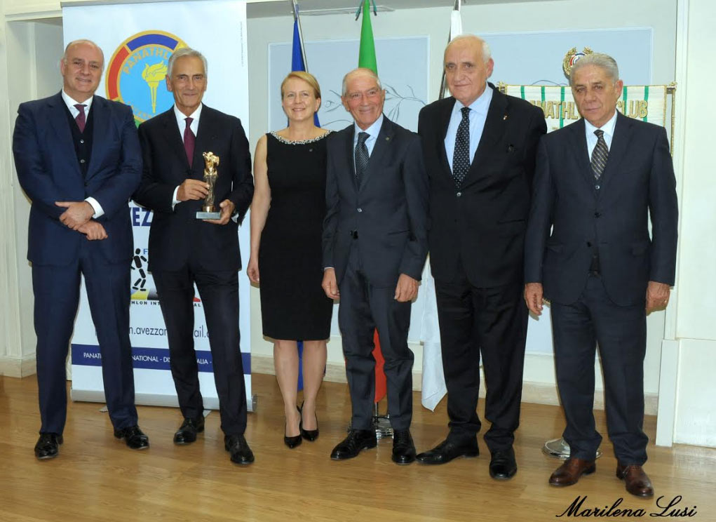 Gabriele Gravina riceve il Premio Panathlon 2018