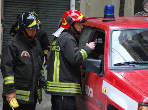 vigili-del-fuoco-generica_380165