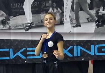 L'atleta Valeria D'Angeli, della I.K.B. di Pescina, si classifica per i campionati italiani di Kickboxing