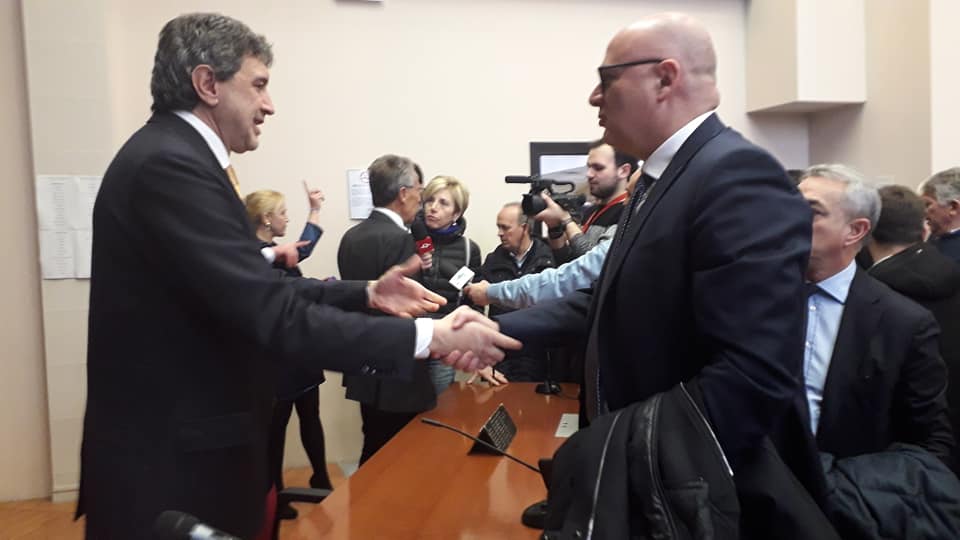 Nomina ufficiale di Marsilio in Regione Abruzzo, il sindaco De Angelis augura buon lavoro al nuovo governatore
