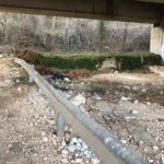Ancora rifiuti abbandonati sotto il ponte della superstrada ad Avezzano