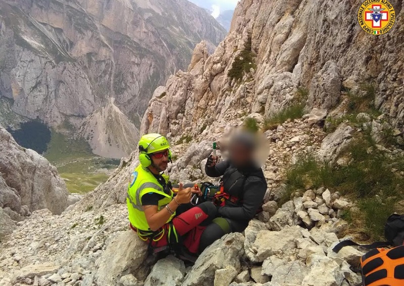 Gran Sasso, incidente sulla ferrata Ventricini per due escursionisti, recuperati con l’elicottero del 118