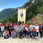 Abruzzesi del Trentino al Santuario nella roccia della “Santissima Trinità”