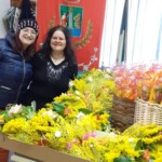 Festa della donna, il sindaco Marivera de Rosa dona mimose alle donne "che hanno vissuto tra due grandi guerre"