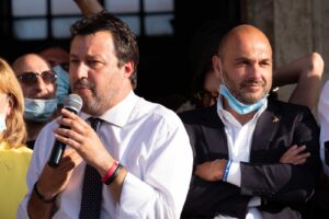 Salvini ad Avezzano:"Carabiniere aggredito dal solito miserabile, oltretutto pure con reddito di cittadinanza"