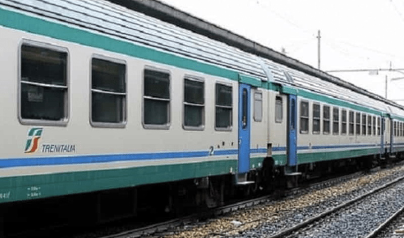 Linea ferroviaria Roma-Avezzano: dal 26 luglio al 5 settembre bus sostitutivi tra Avezzano e Tivoli