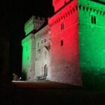 Celano, il tricolore illumina il Castello Piccolomini