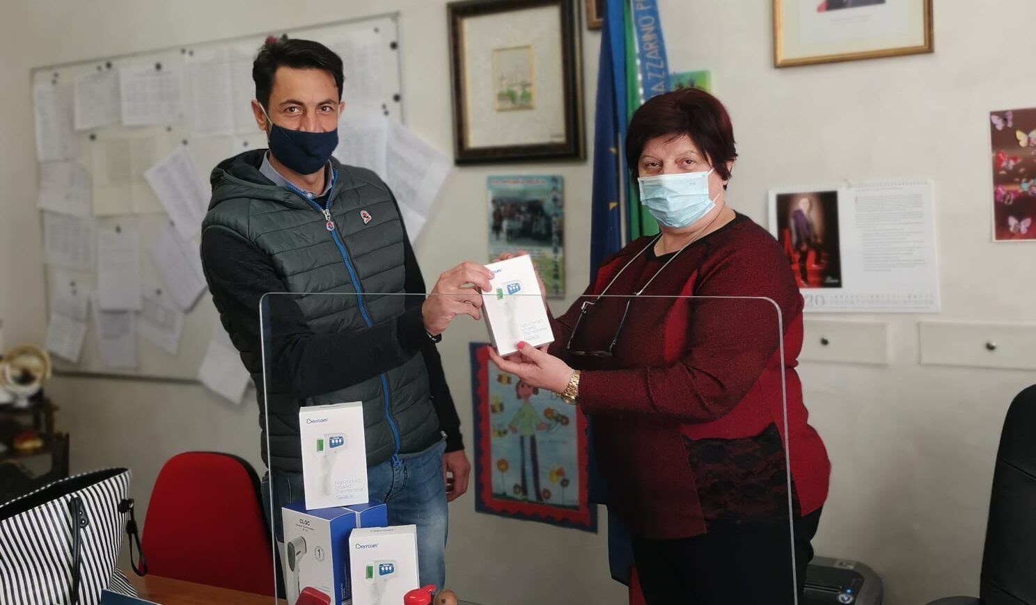 L'amministrazione comunale di Pescina dona 5 termoscanner all'Istituto Fontamara