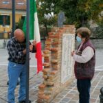Nobile gesto da parte di due cittadini maglianesi, sostituiscono la bandiera al monumento dedicato caduti di Nassiriya