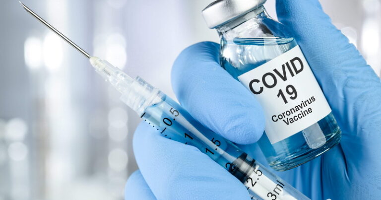 Vaccino anti-Covid. Online piattaforma per personale sanitario e anziani in RSA