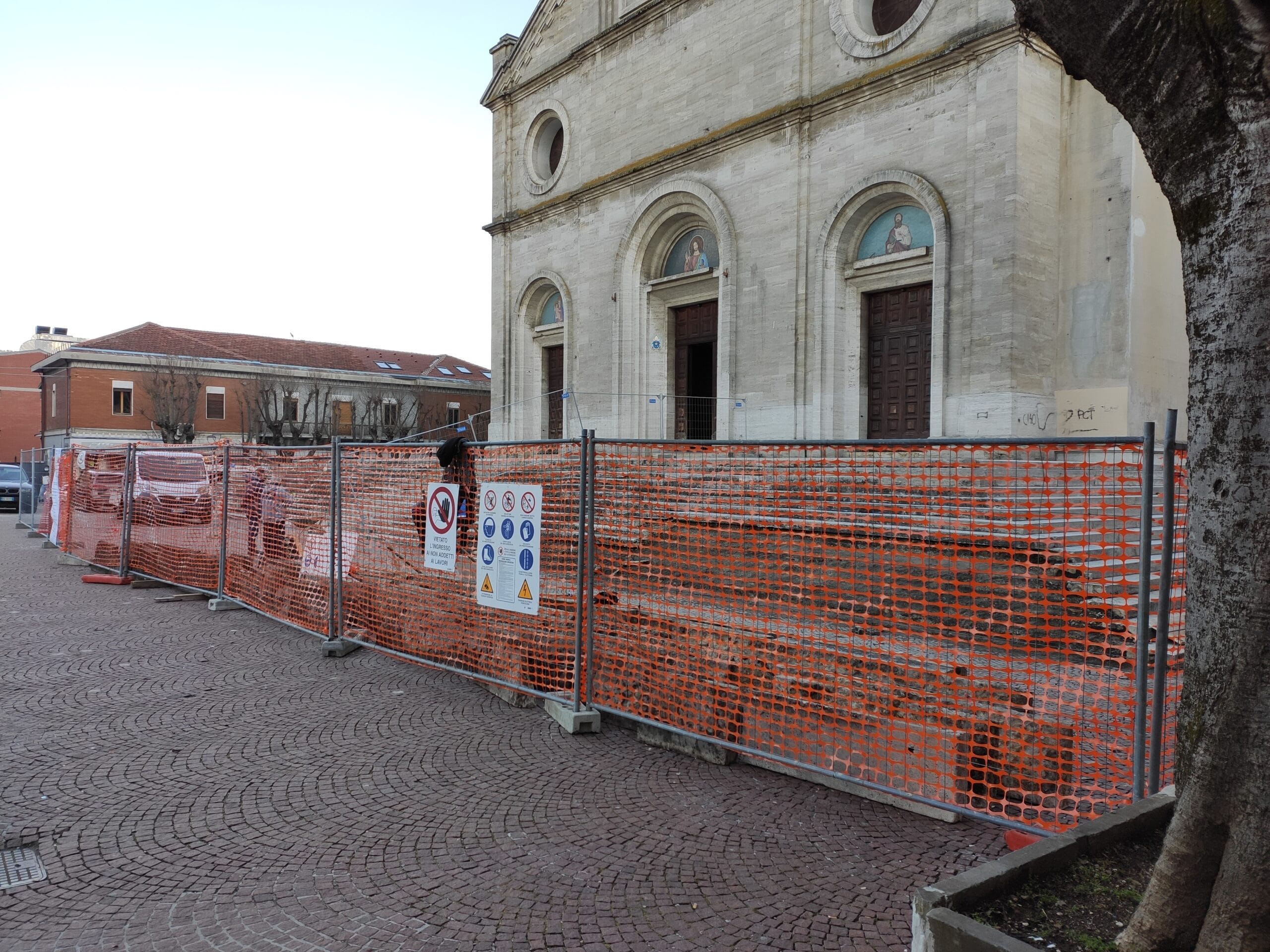 Iniziati i lavori di risistemazione alla cattedrale di Avezzano
