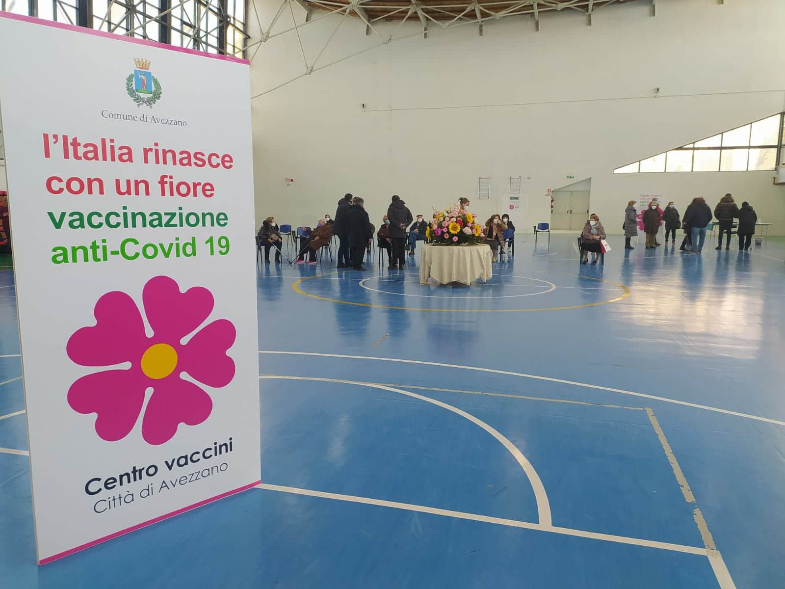 Inaugurata oggi la nuova sede vaccinale ad Avezzano. Obiettivo: 800 somministrazioni al giorno