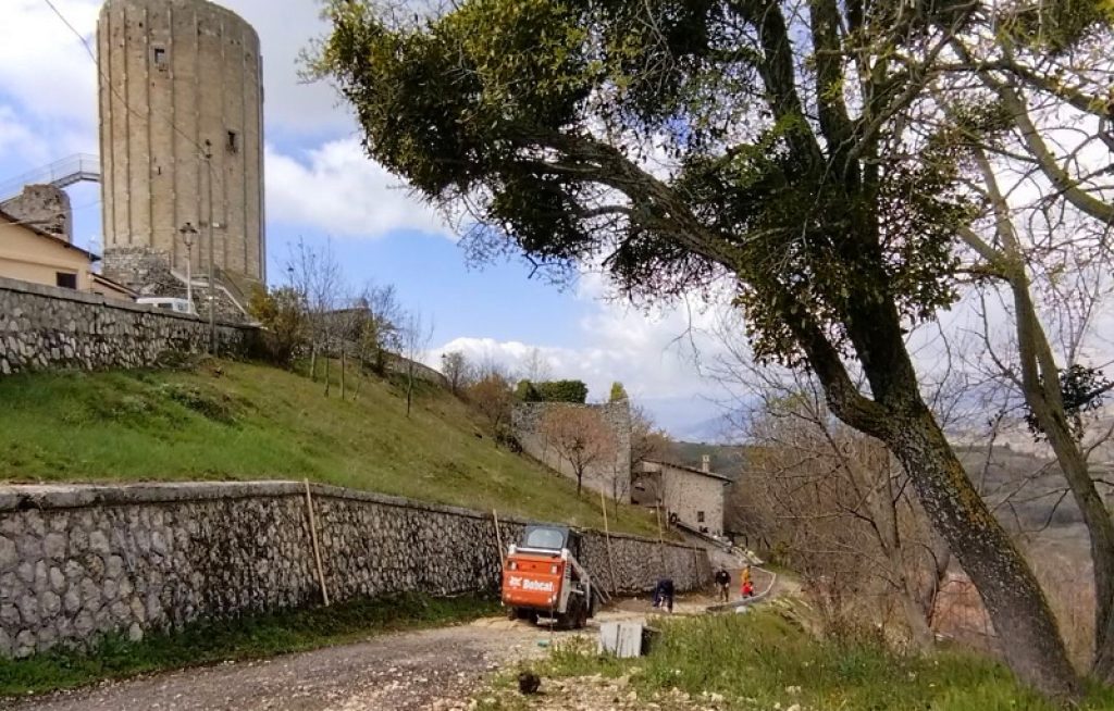Inizia la rigenerazione di un nuovo angolo del borgo di Aielli