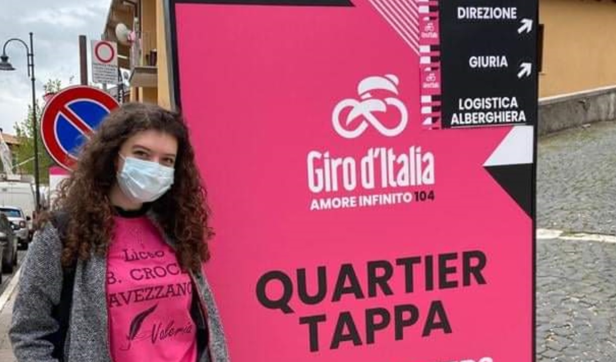 Studentessa avezzanese “Reporter per un giorno” nella nona tappa del Giro d’Italia