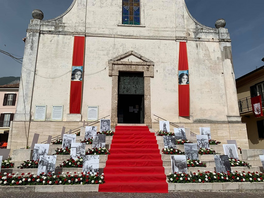 Festa di San Giovanni Battista a Civitella Roveto, la dedica dei quarantenni al Santo Patrono con l’addobbo floreale della chiesa