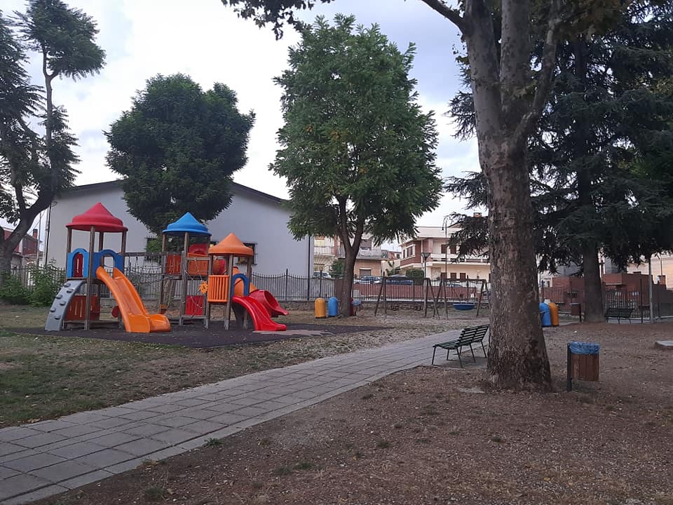 Avviati i lavori di riqualificazione del Parco Giochi della Villa Comunale di San Benedetto de’ Marsi