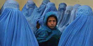 Mai più sole: una poesia di Maria Assunta Oddi dedicata alle donne di Kabul