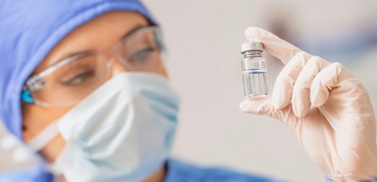 Vaccini anti Covid in Abruzzo: da lunedì al via la somministrazione della terza dose