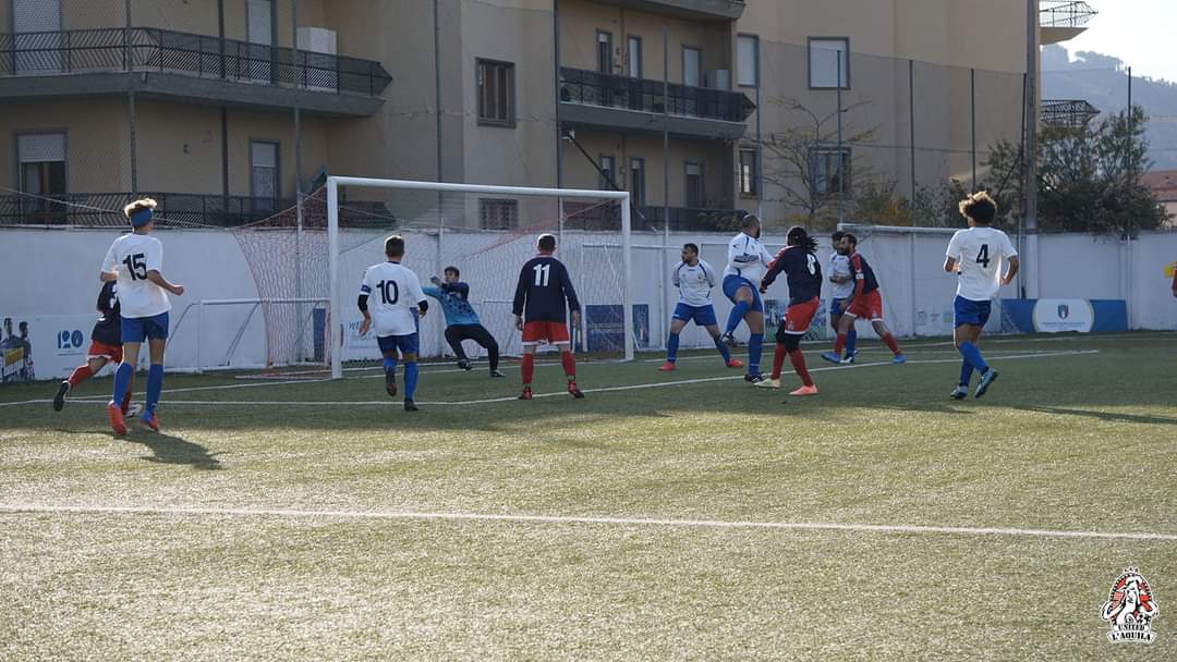 Calcio terza categoria: United L'Aquila si prende la vetta di forza contro i Lupi Marsi, Goriano Sicoli blocca la Sanpelinese, goleada del Pescina contro Majella United
