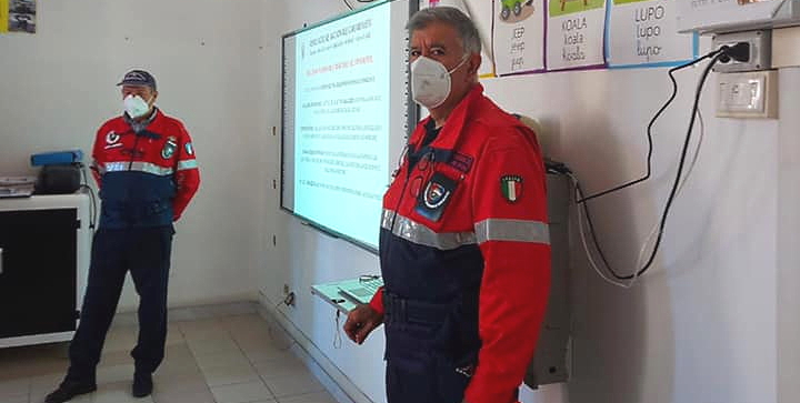 Legalità e rispetto delle regole, i Carabinieri volontari incontrano i bambini della scuola primaria di Carsoli