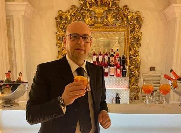 Il barman Gianluca Mariani racconta la sua esperienza nel concorso nazionale per la qualificazione alla World Cocktail Championship