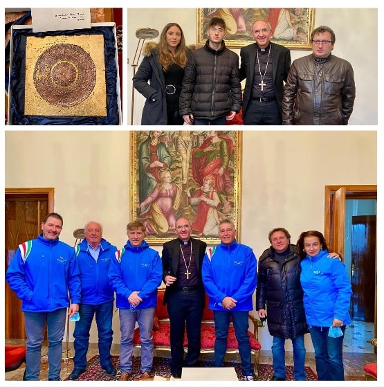 La Pro Loco di Avezzano e alcuni alunni del liceo Artistico Bellisario incontrano il Vescovo Massaro. Tudico “Un momento emozionante”