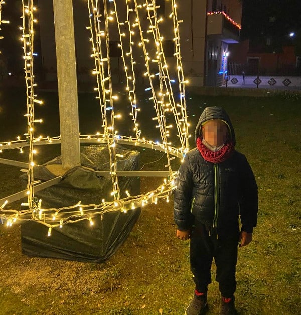 Un albero di Natale per il piccolo Ethan che aveva scritto al Sindaco di Celano: "abitiamo ai Bussi e siamo un po' lontani dal centro"