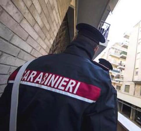 Carabinieri sequestrano oltre 100 grammi di hashish pronti alla cessione, denunciato 18enne dell'Aquila