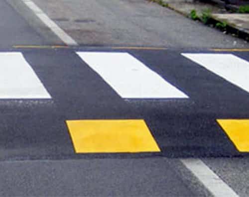 Realizzazione di passaggi pedonali rialzati in varie strade di Avezzano per rallentare la velocità