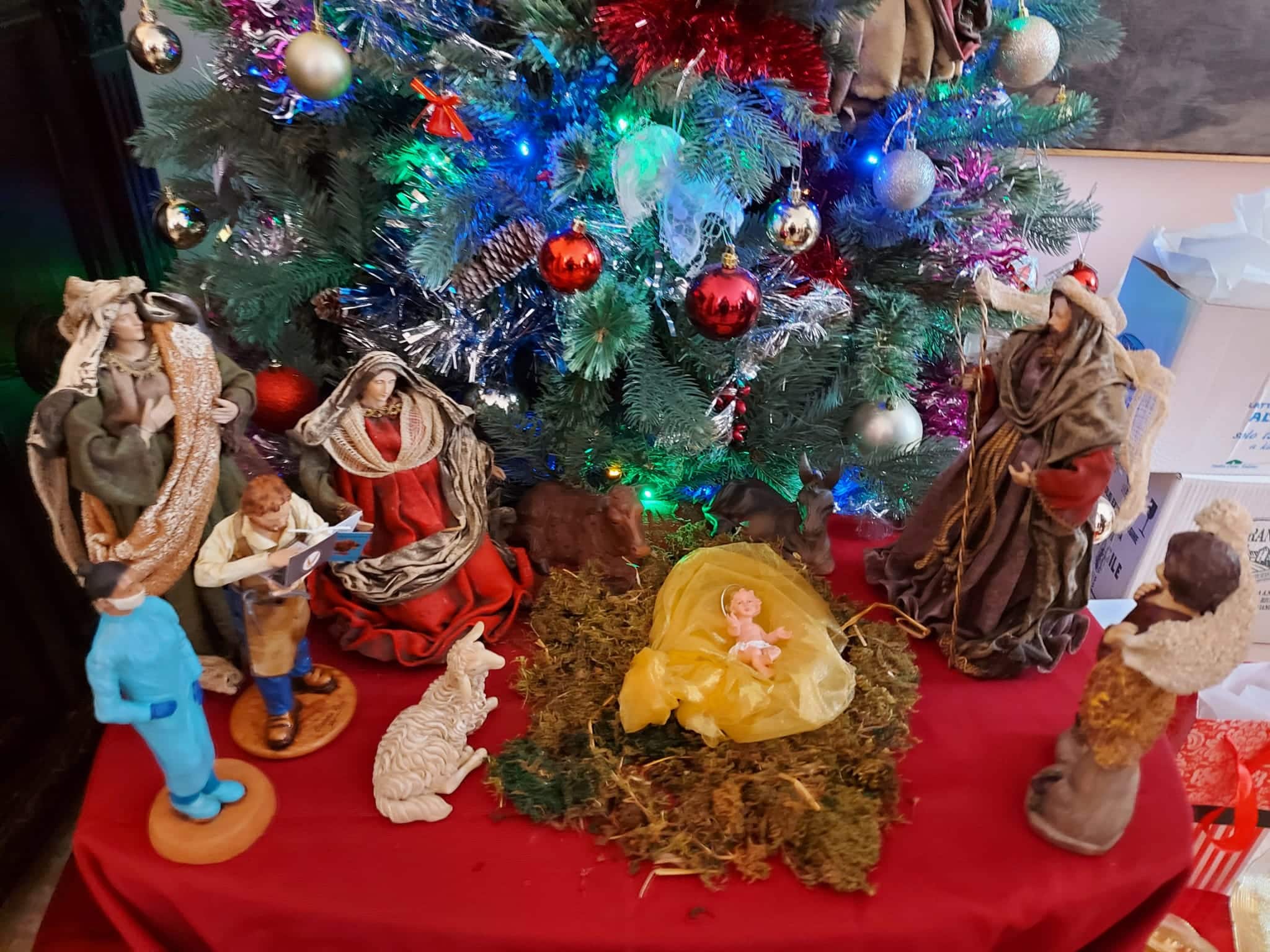 Presepe 2021: consegnata la statuina dell'artigiano imprenditore ai vescovi  di Avezzano e Sulmona – Terre Marsicane