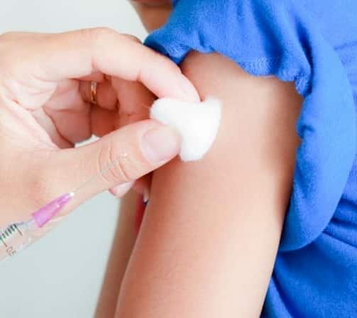 Dal 16 dicembre vaccini anti Covid per i bambini, Figliuolo: "in arrivo 1,5 milioni di dosi"