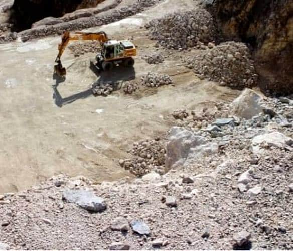 Nuovo progetto di cava da 400mila mc in provincia dell'Aquila, SOA: "basta bucare le montagne"