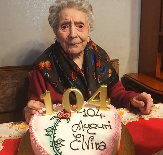 Tanti auguri a nonna Elvira che ha compiuto 104 anni