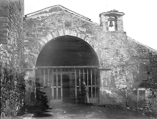 Ecco com'era il portico della chiesa di Santa Maria in Valle Porclaneta alla fine dell'Ottocento