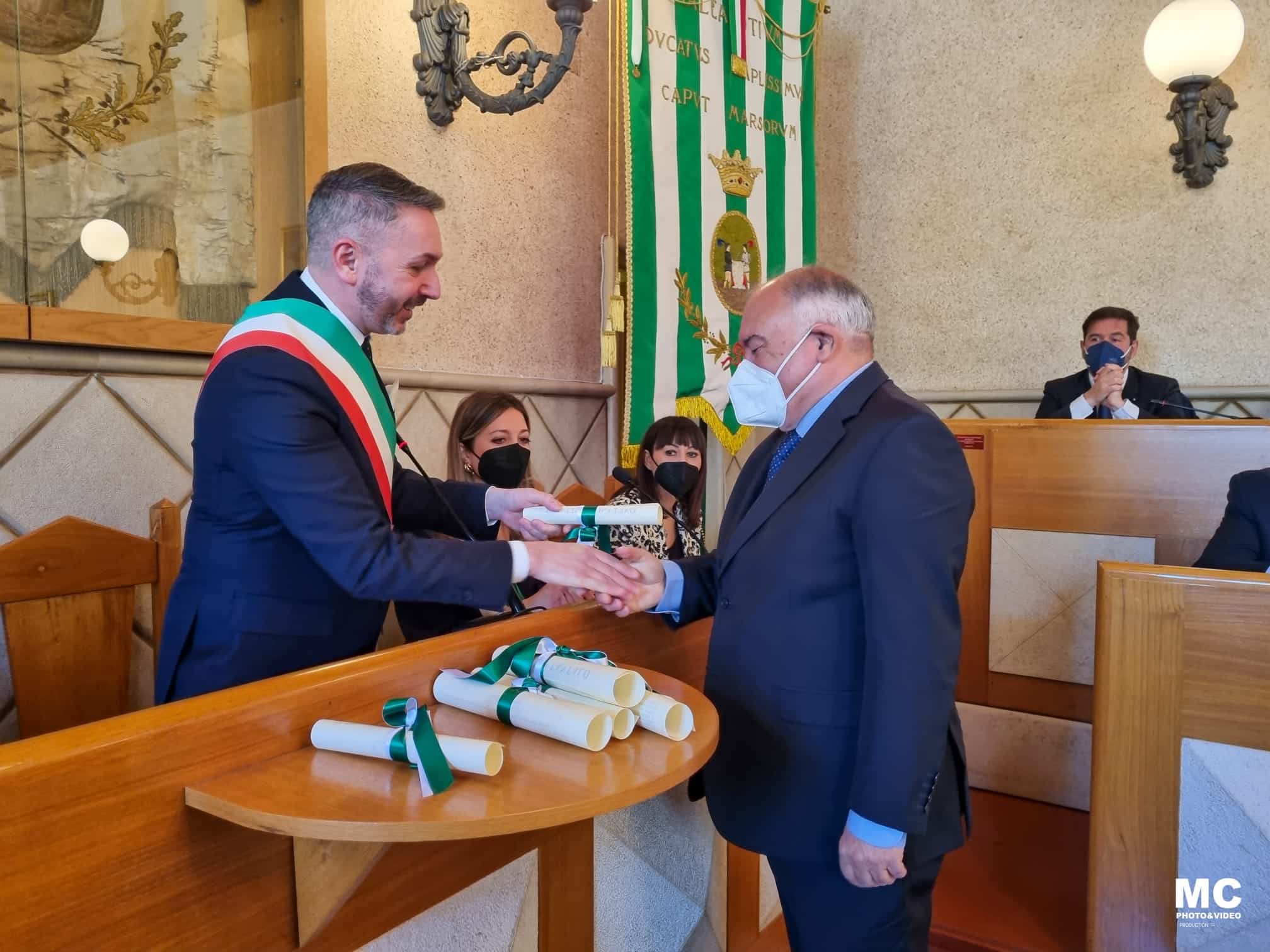 A Tagliacozzo cerimonia di consegna di attestati di pubblica riconoscenza: onorificenza anche per il sandonatese Gaetano Gagliardi