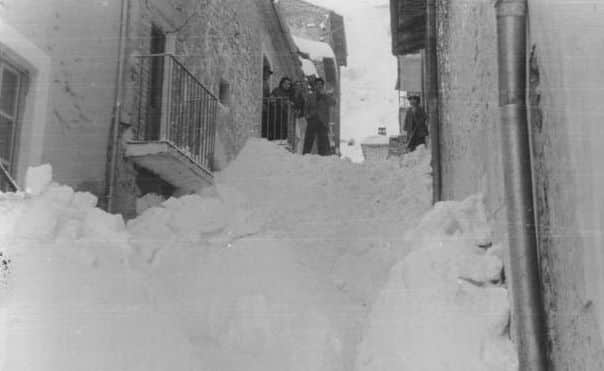 La grande nevicata del 1956 a Luco dei Marsi in alcuni bellissimi scatti d'epoca