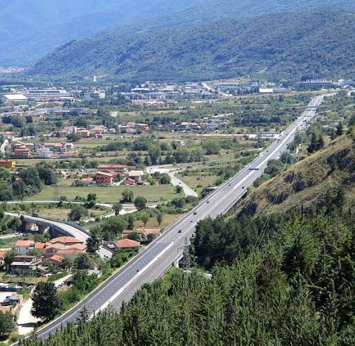 Manutenzione barriere di sicurezza superstrada Avezzano-Sora: senso unico alternato e limite di 30km/h fino al 16 ottobre